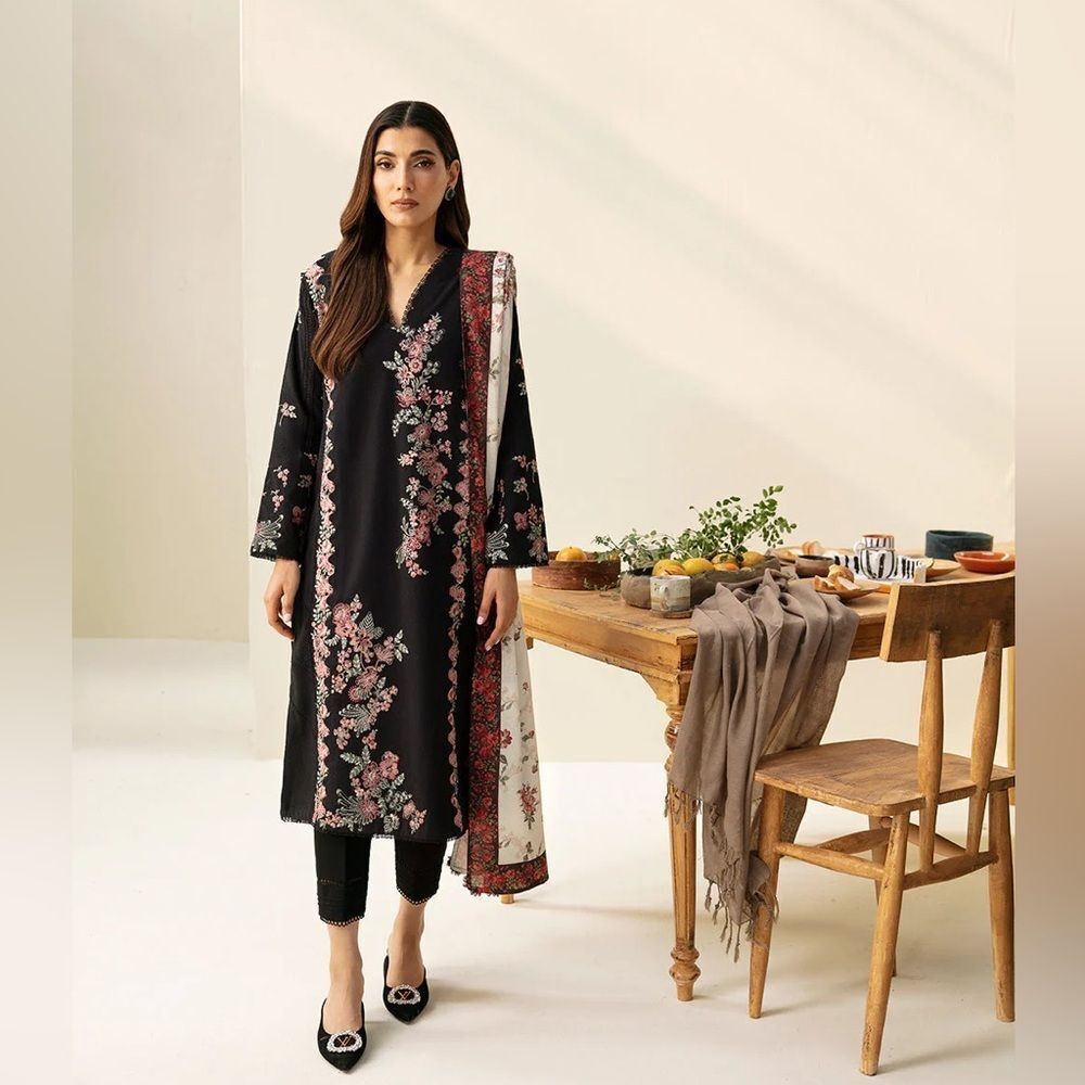 REPUBLIC WOMENSWEAR PAKISTANI LUXURY COUTURE AUTHENTIC DESIGNER DRESS INDIAN